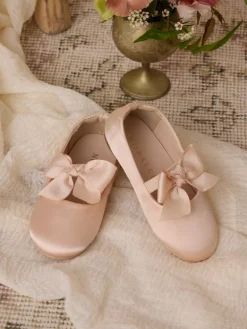 Bow Ballet Flats, Antique