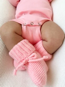 Knit Booties, Pink