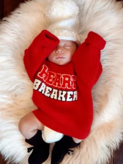 Knit Sweater, Heartbreaker