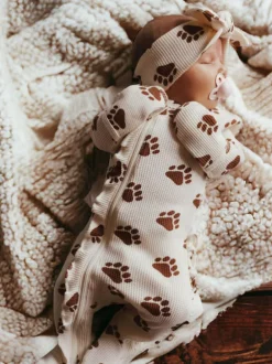Organic Waffle Ruffle Zip Footie, Bear Paw