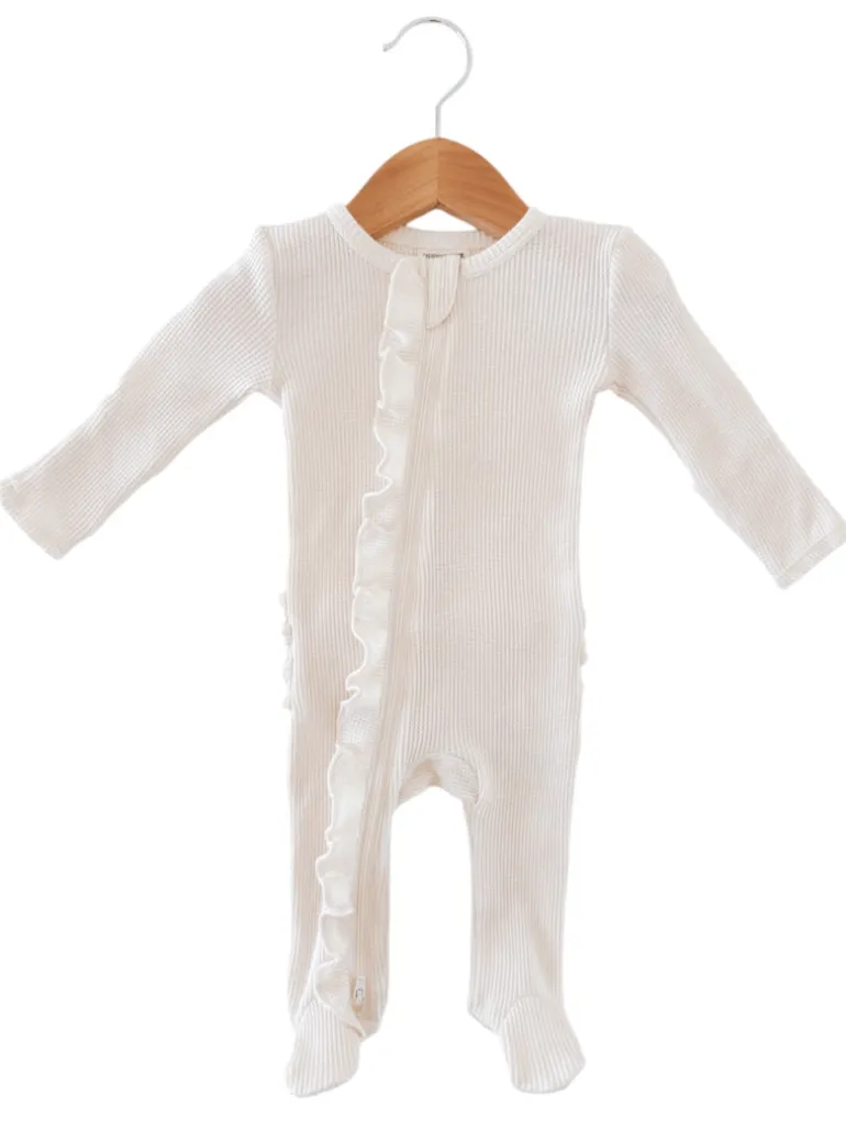 Organic Waffle 2-Way Zip Ruffle Footie, Snow