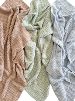 Phufy® Bliss Waffle Blanket, Mist Green